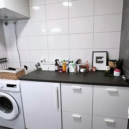 Classy Airport Appartement