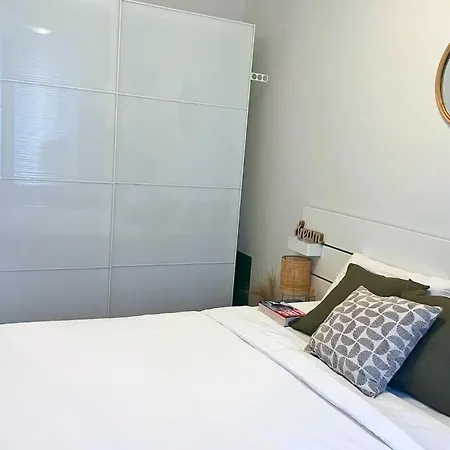 Appartement Classy Airport *