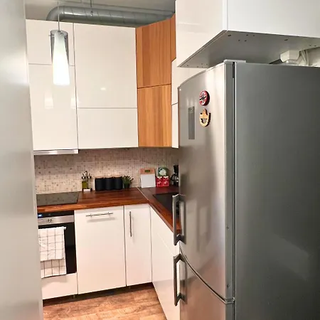 Classy Airport Appartement