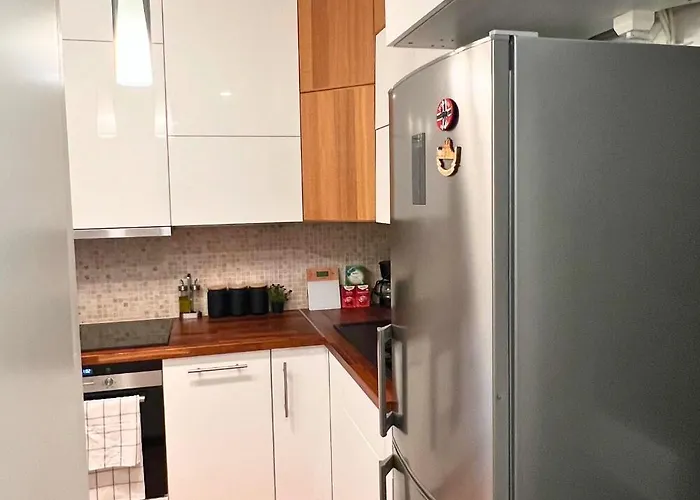 Classy Airport Апартаменты